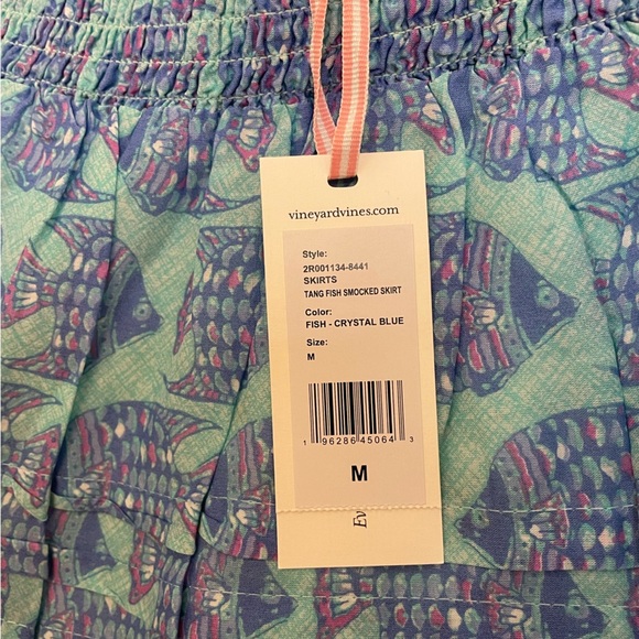 Vineyard Vines tang fish smocked skirt - Picture 3 of 5